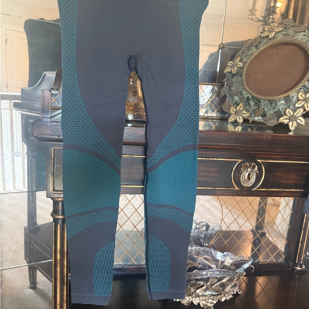 lululemon athletica Blue and Gray Leggings